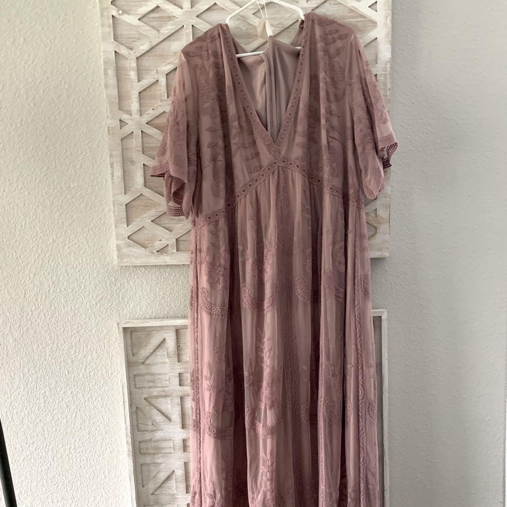 PLUS SIZE- Pinkblush maternity dress